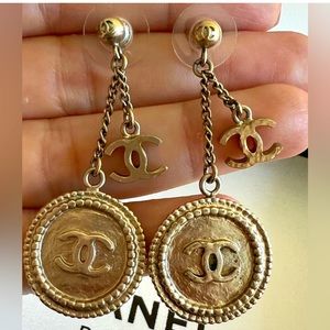 Chanel drop 4 leaf clover earring